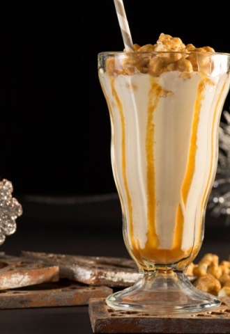 Cà phê đá xay bắp rang bơ sốt caramel- Popcorn Caramel MilkShake